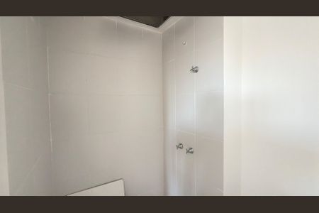 Apartamento à venda com 46m², 2 quartos e 1 vaga Apartamento à venda com 46m², 2 quartos e 1 vagaBanheiro social