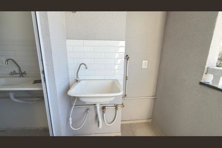 Apartamento à venda com 46m², 2 quartos e 1 vaga Apartamento à venda com 46m², 2 quartos e 1 vagaÁrea de serviço