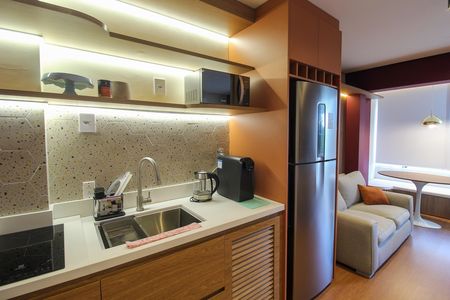 Cozinha de apartamento para alugar com 1 quarto, 33m² em Butantã, São Paulo