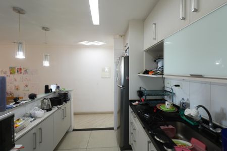 Apartamento à venda com 69m², 3 quartos e 2 vagasCozinha