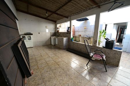 Casa à venda com 3 quartos, 100m² em Residencial Real Conquista, Goiânia