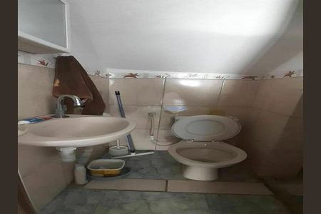 Casa à venda com 7 quartos, 220m² em Santo Amaro, São Paulo