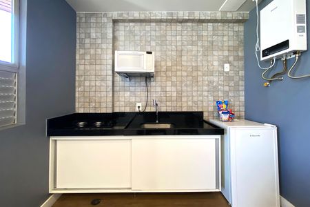 Cozinha de apartamento à venda com 1 quarto, 39m² em Funcionários, Belo Horizonte