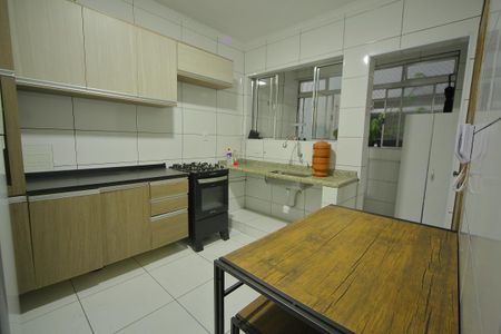 Cozinha  de apartamento para alugar com 2 quartos, 68m² em Baeta Neves, São Bernardo do Campo