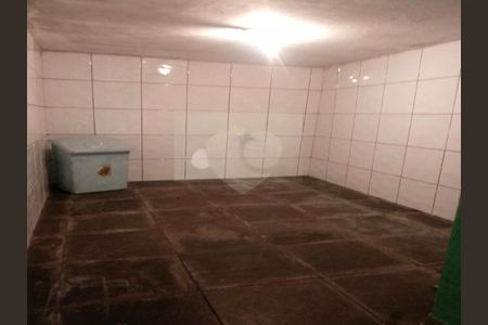 Casa à venda com 3 quartos, 300m² em Conceição, Diadema