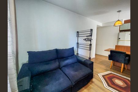 Sala de apartamento para alugar com 2 quartos, 40m² em Jardim Germania, São Paulo