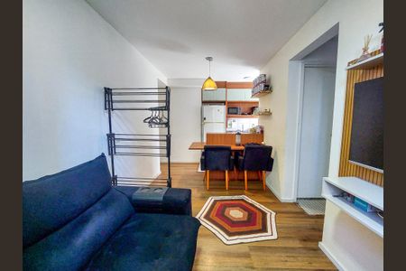 Sala de apartamento para alugar com 2 quartos, 40m² em Jardim Germania, São Paulo