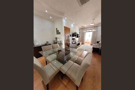 Casa à venda com 3 quartos, 200m² em Piraporinha, Diadema