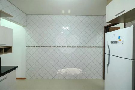 Casa à venda com 200m², 3 quartos e 3 vagas