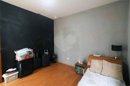 Casa à venda com 200m², 3 quartos e 3 vagas