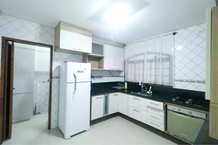 Casa à venda com 3 quartos, 200m² em Piraporinha, Diadema