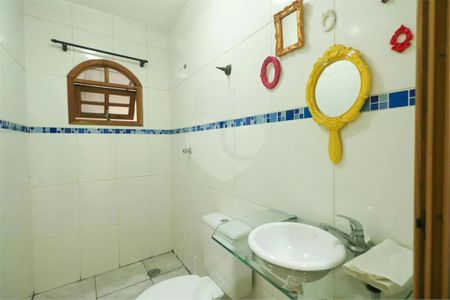 Casa à venda com 3 quartos, 200m² em Piraporinha, Diadema
