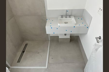 Apartamento à venda com 182m², 3 quartos e 3 vagasBanheiro 1