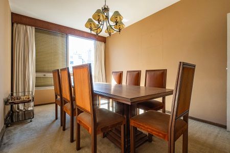 Apartamento à venda com 190m², 2 quartos e sem vaga Apartamento à venda com 190m², 2 quartos e sem vagaSala