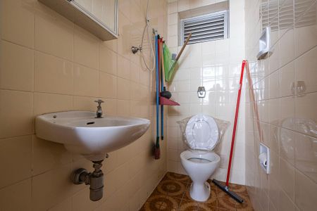 Apartamento à venda com 190m², 2 quartos e sem vaga Apartamento à venda com 190m², 2 quartos e sem vagaÁrea de Serviço - Banheiro