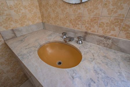 Apartamento à venda com 190m², 2 quartos e sem vaga Apartamento à venda com 190m², 2 quartos e sem vagaBanheiro