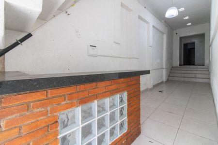 Área externa de casa para alugar com 2 quartos, 105m² em Torres Tibagy, Guarulhos