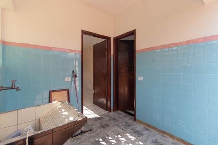 Área de Serviço de casa para alugar com 2 quartos, 170m² em Vila Constança, São Paulo
