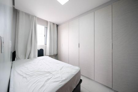 Quarto 1 de casa de condomínio para alugar com 2 quartos, 92m² em Vila Frugoli, São Paulo