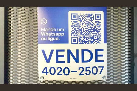 Casa à venda com 180m², 3 quartos e 3 vagas Casa à venda com 180m², 3 quartos e 3 vagasPlaca