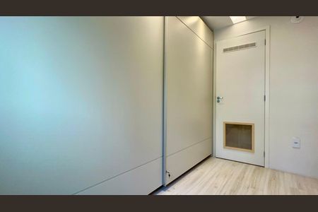 Casa à venda com 180m², 3 quartos e 3 vagas Casa à venda com 180m², 3 quartos e 3 vagasQuarto 1