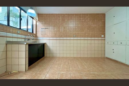 Cozinha de casa à venda com 3 quartos, 180m² em Vila Clementino, São Paulo