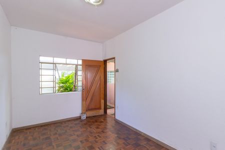 Casa à venda com 3 quartos, 128m² em Jardim Maristela, São Paulo