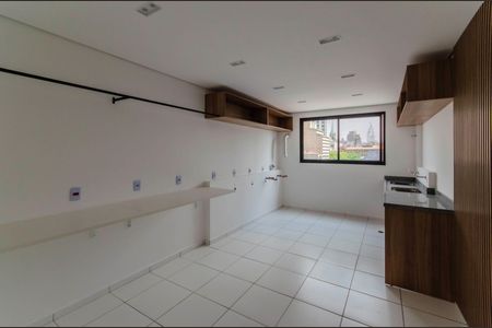 Studio para alugar com 28m², 1 quarto e sem vaga Studio para alugar com 28m², 1 quarto e sem vagaÁrea comum - Lavanderia