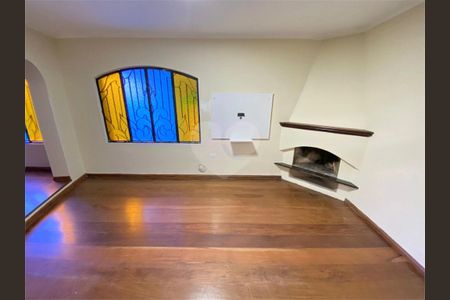 Casa à venda com 6 quartos, 354m² em Centro, Diadema