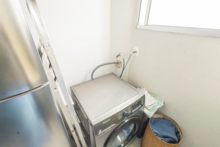 Area de serviço de apartamento para alugar com 2 quartos, 61m² em São João Batista, Belo Horizonte