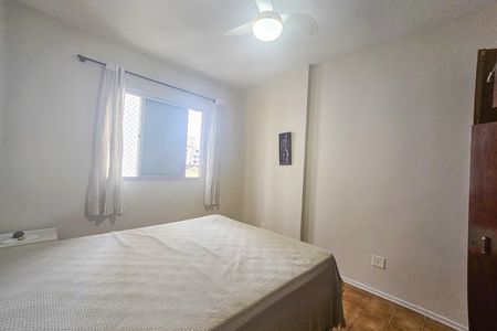 Apartamento para alugar com 2 quartos, 72m² em Jardim Las Palmas, Guarujá