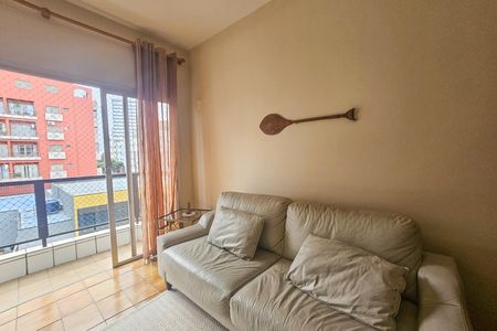 Apartamento para alugar com 2 quartos, 72m² em Jardim Las Palmas, Guarujá
