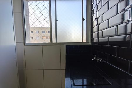 Área de Serviço de apartamento para alugar com 2 quartos, 51m² em Parque das Constelações, Campinas