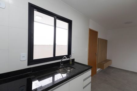 Cozinha de apartamento para alugar com 2 quartos, 60m² em Vila Constança, São Paulo