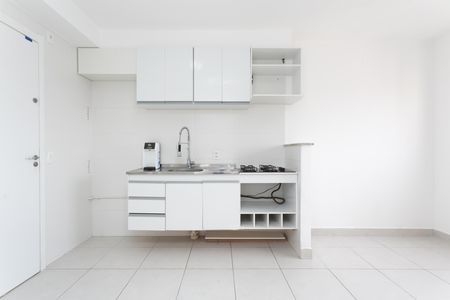 Apartamento à venda com 46m², 2 quartos e sem vagaSala / Cozinha 