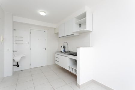 Apartamento à venda com 46m², 2 quartos e sem vagaSala / Cozinha 
