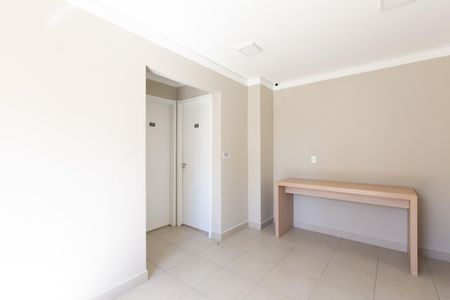 Apartamento à venda com 46m², 2 quartos e sem vagaÁrea comum - Salão de festas