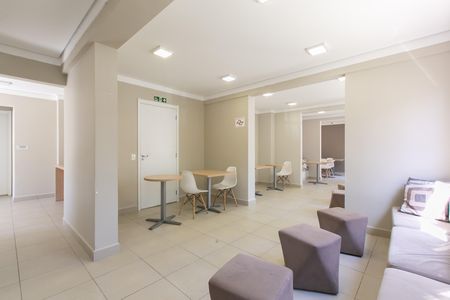 Apartamento à venda com 46m², 2 quartos e sem vagaÁrea comum - Salão de festas