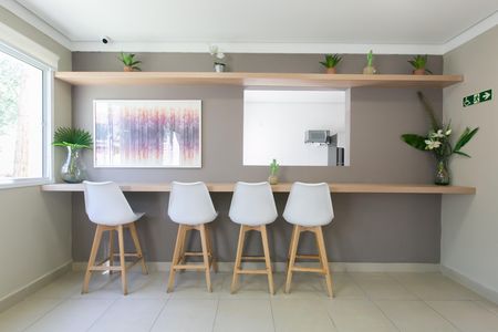 Apartamento à venda com 46m², 2 quartos e sem vagaÁrea comum - Salão de festas