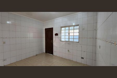 Casa à venda com 3 quartos, 110m² em Jardim Guacuri, Diadema