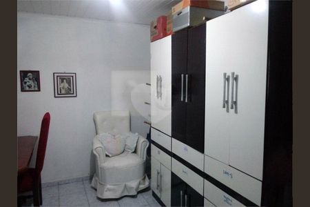 Casa à venda com 3 quartos, 194m² em Conceição, Diadema