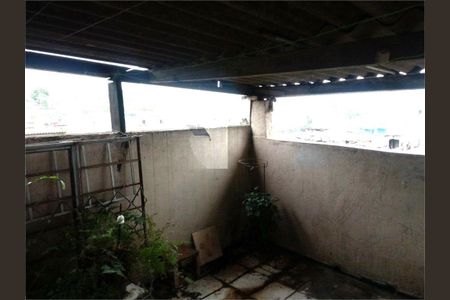 Casa à venda com 3 quartos, 194m² em Conceição, Diadema