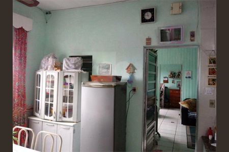Casa à venda com 3 quartos, 194m² em Conceição, Diadema