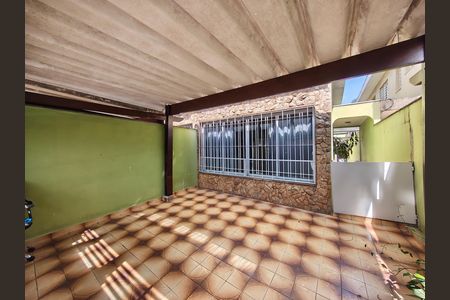 Garagem de casa à venda com 3 quartos, 171m² em Vila Albertina, São Paulo