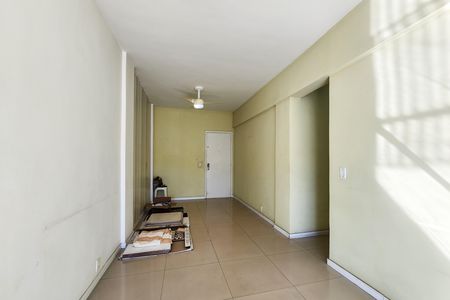 Apartamento à venda com 61m², 2 quartos e 1 vaga Apartamento à venda com 61m², 2 quartos e 1 vagaSala