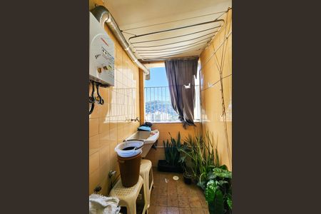 Apartamento à venda com 61m², 2 quartos e 1 vaga Apartamento à venda com 61m², 2 quartos e 1 vagaÁrea de Serviço