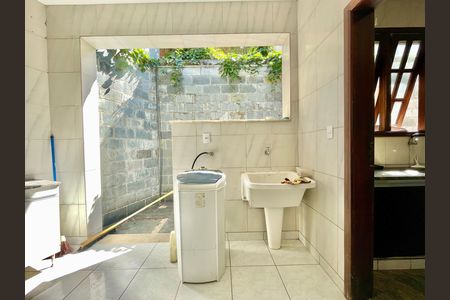 Casa para alugar com 380m², 5 quartos e 4 vagas