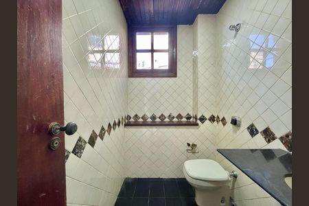Casa para alugar com 5 quartos, 380m² em Palmares, Belo Horizonte
