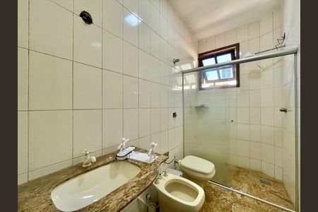 Casa para alugar com 380m², 5 quartos e 4 vagas
