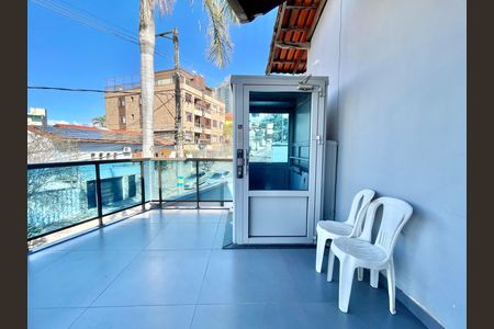 Casa para alugar com 380m², 5 quartos e 4 vagas